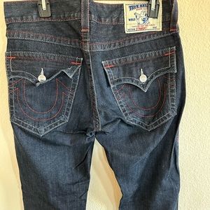 Preowned True Religion straight jeans for men size 32
